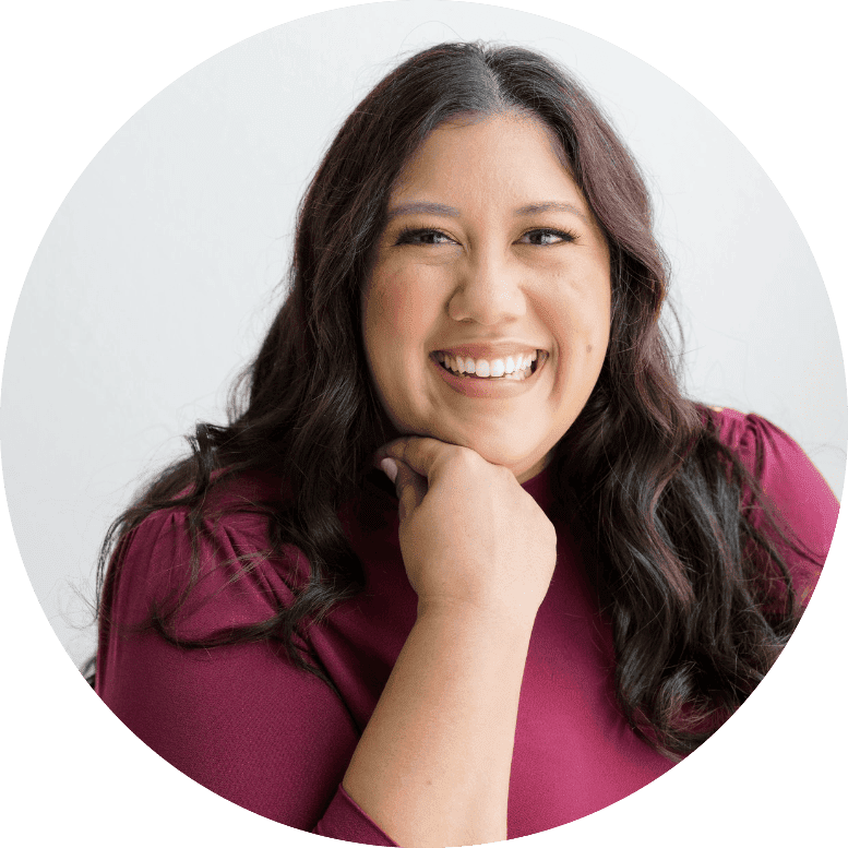 Podcaster Gemma Lopez sharing positive experience with Podcast Manager Lisa Ferguson.